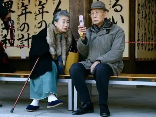 Japón supera las 100.000 personas de 100 años o más y profundiza su crisis demográfica