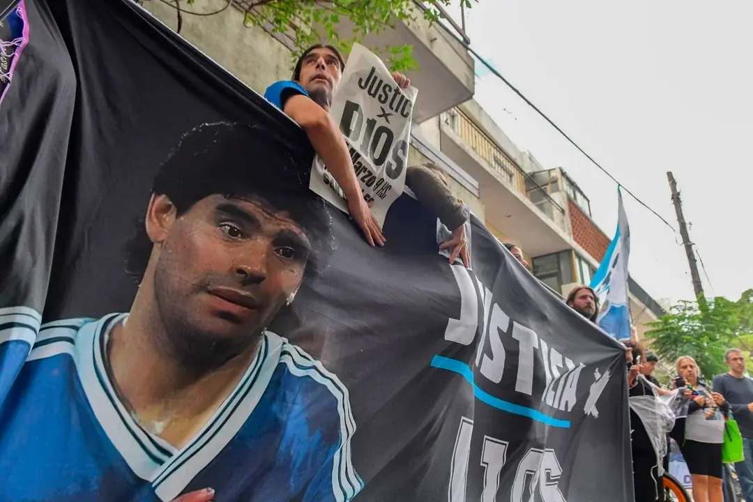 Audiencia clave en el caso Maradona: declararán los forenses que realizaron la autopsia