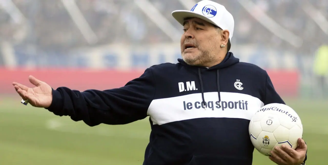 Maradona murió por un “evento cardíaco agudo”, reafirmó un perito de parte