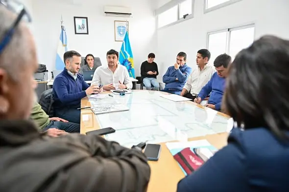 El Gobierno acordó con los gremios un aumento del 6 % en tres tramos