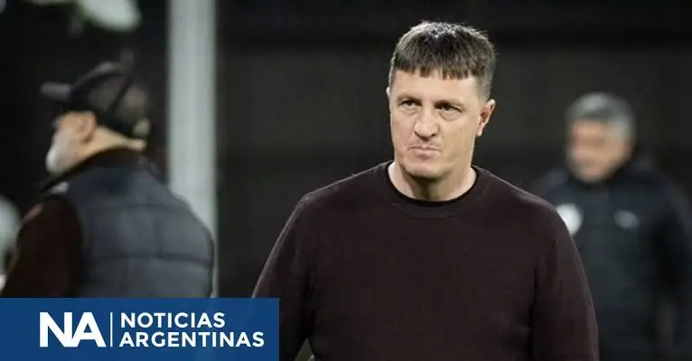 Platense se quedó sin DT tras ser goleado por Talleres como local