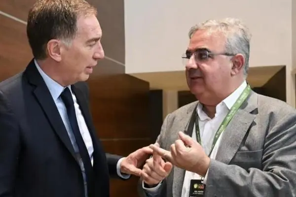 Santilli afina el respaldo de los gobernadores para la reforma electoral