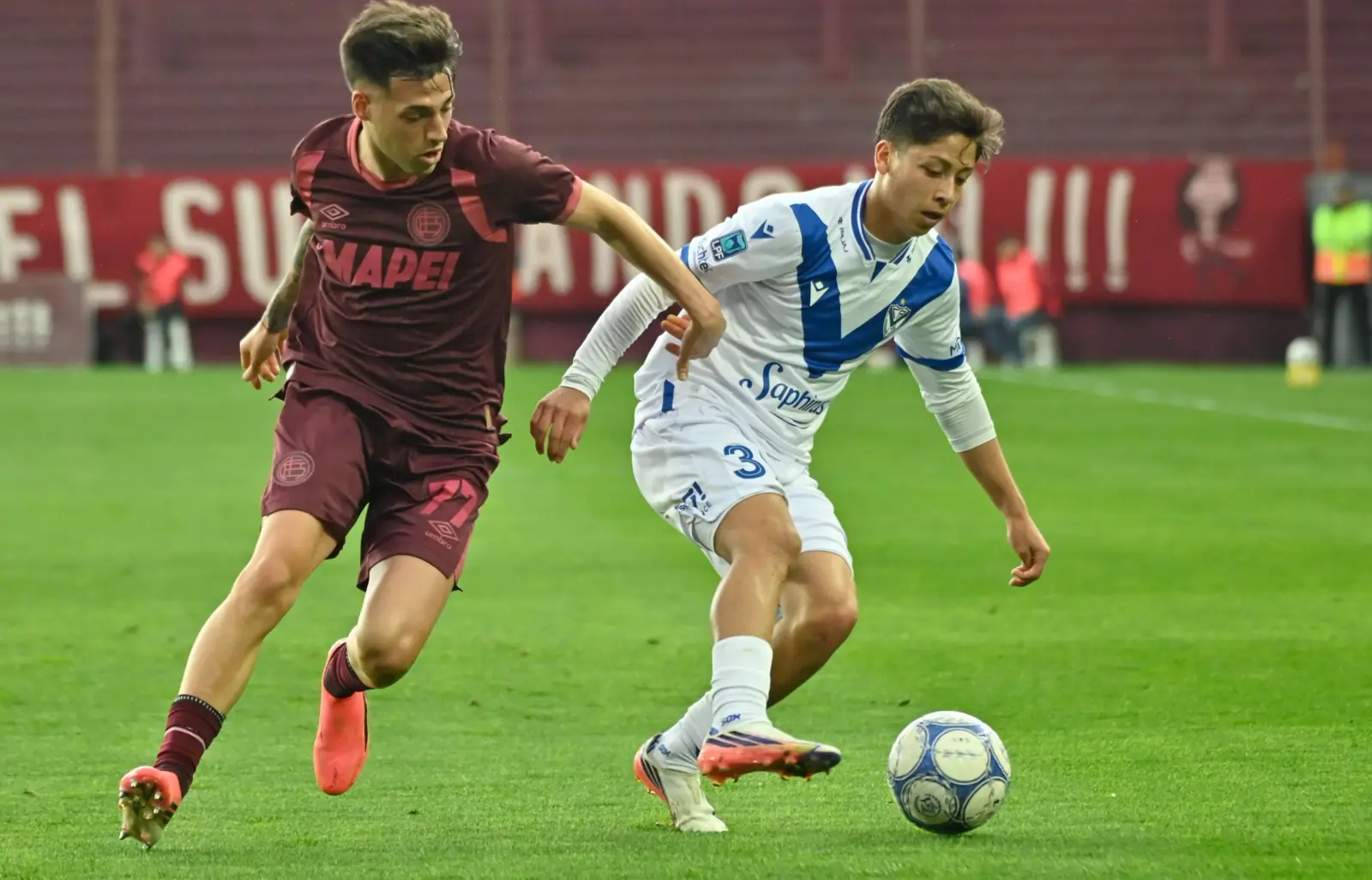 Lanús le ganó a Vélez por 2-0 y se posiciona en la zona A