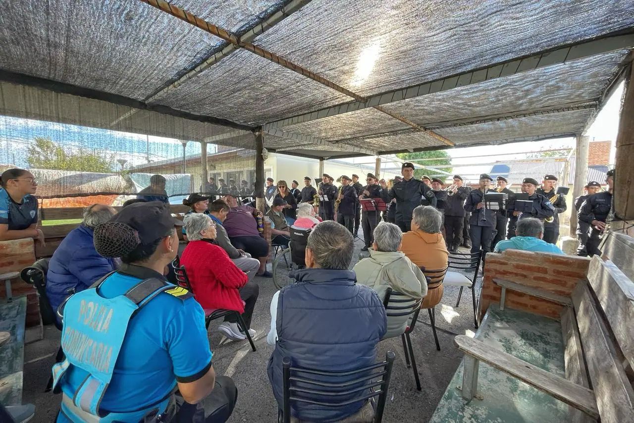 Las Casas tuteladas tuvieron una jornada de abordaje integral para Adultos Mayores