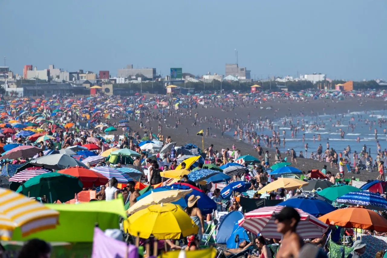 Playa Unión inicia el camino para convertirse en playa con bandera azul