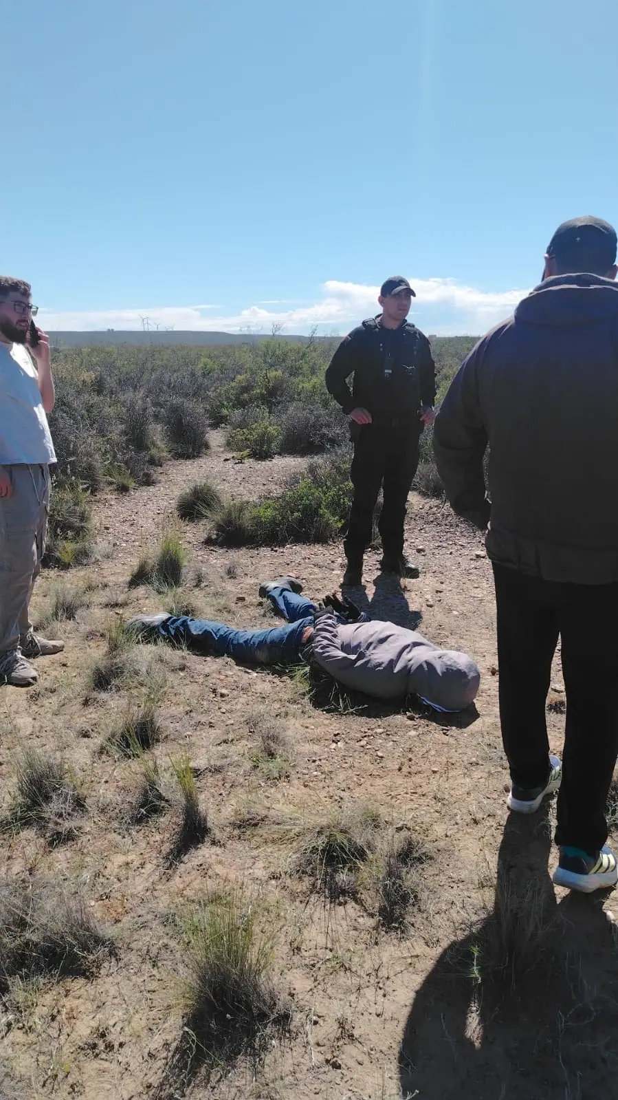 La Policía del Chubut recuperó una camioneta robada y detuvo a un sospechoso tras una persecución