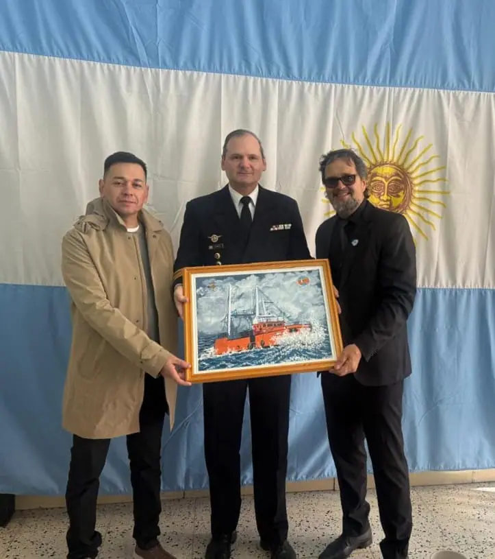 Rawson acompañó en el día de la Armada
