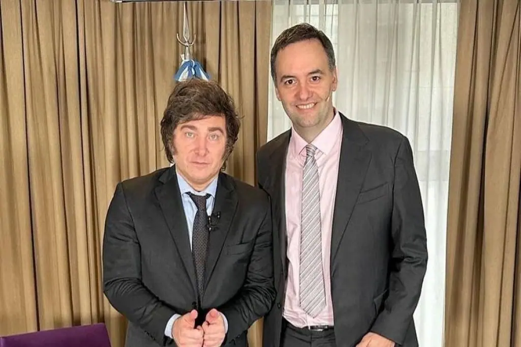 Milei respaldó a Manuel Adorni: “Quedó claro que no mintió"