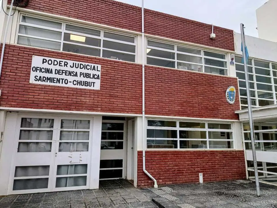 Un año de prisión condicional para un efectivo policial por abuso sexual en la comisaría de Sarmiento