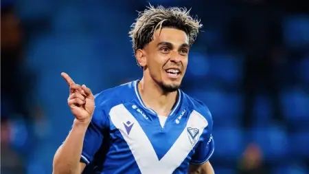 Vélez le ganó 3 a 2 a Tigre en un partido infartante