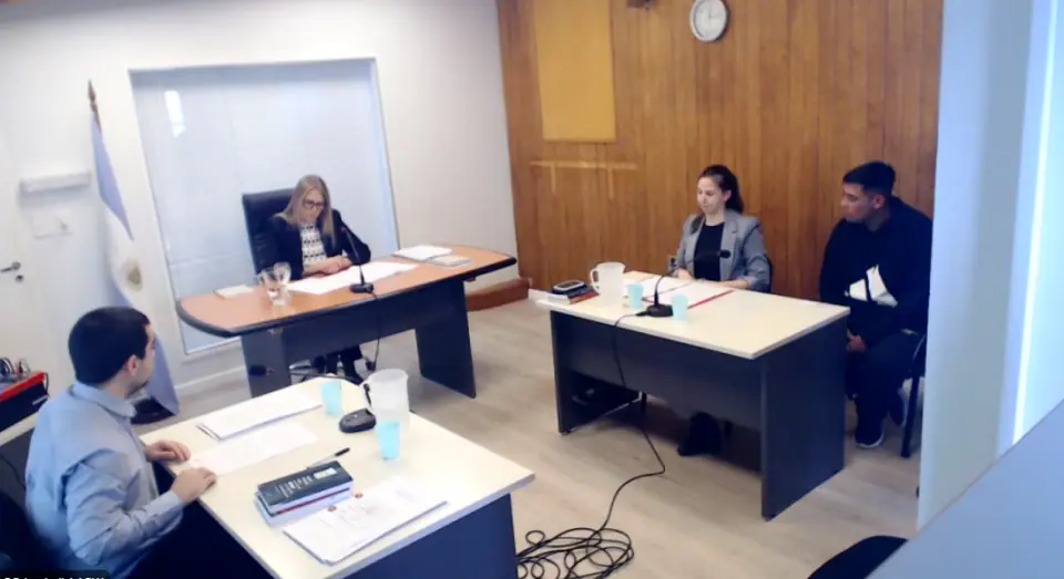 Abren investigación contra un hombre por resistirse a un allanamiento en Rawson