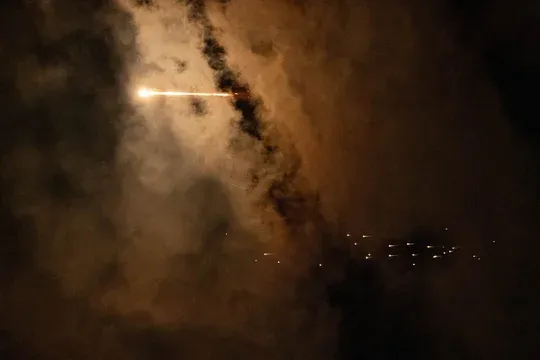 Irán advierte que atacará a 18 empresas tecnológicas y financieras estadounidenses en Medio Oriente