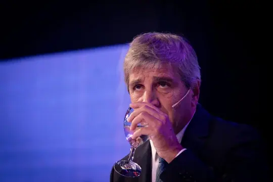 Caputo aceptó la renuncia del ex secretario de Infraestructura Carlos Frugoni