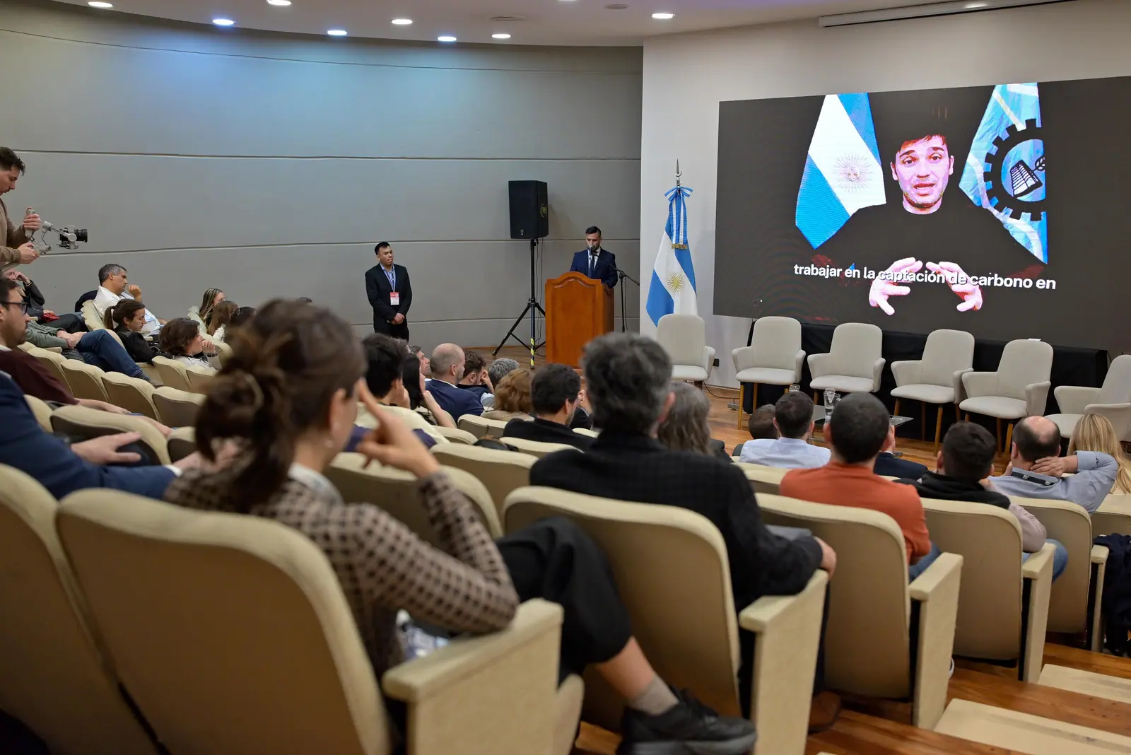 Carbono Chubut: Torres destacó el potencial de la provincia para ser “punta de lanza” en desarrollo sostenible y competitividad