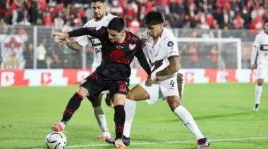 Con un Cozzani heroico, Platense le ganó a Instituto y se metió en cuartos de la Copa Argentina 2026