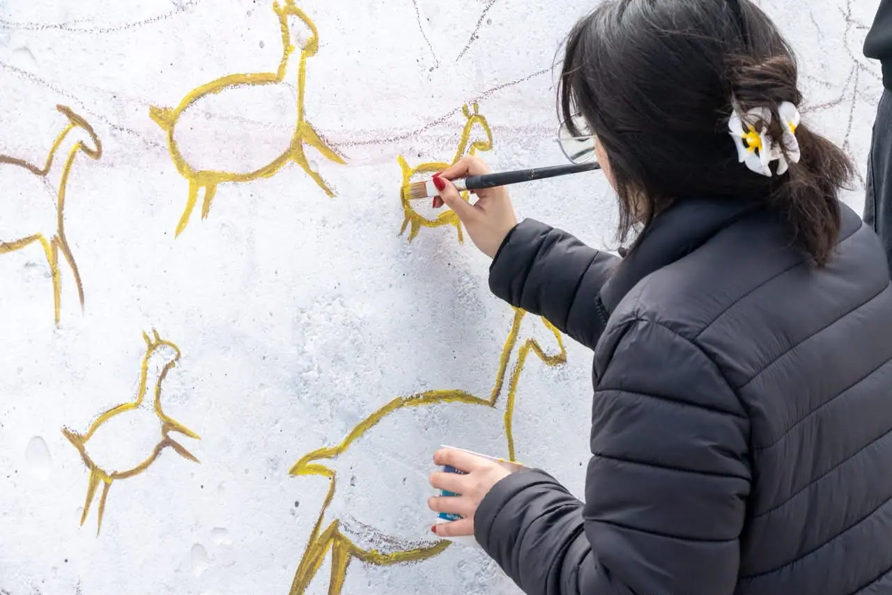 Comenzaron los trabajos para el mural de la Escollera Norte