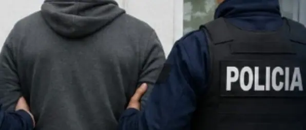 Extienden por un mes la prisión preventiva de tres imputados por robo agravado en Rawson