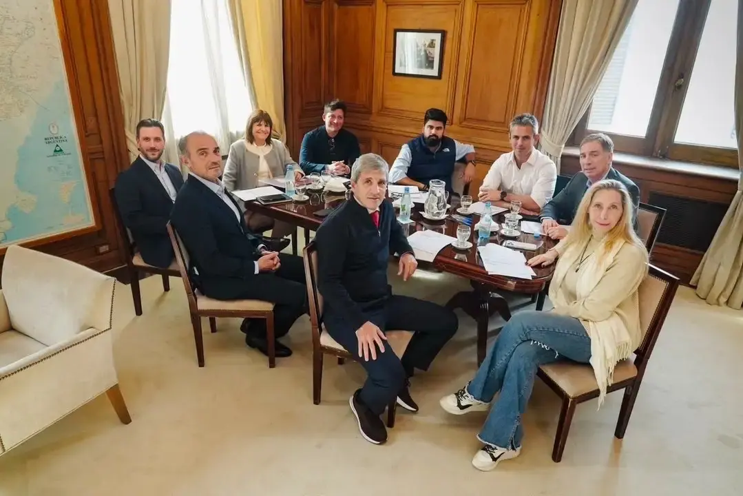 El Gobierno reactivó la agenda: reunión de Milei con legisladores, mesa política y actividades de la semana