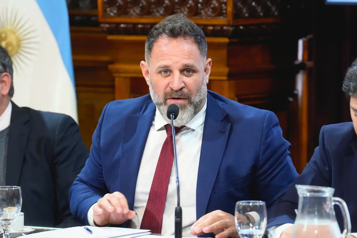 Glinski busca fortalecer la prevención de incendios forestales
