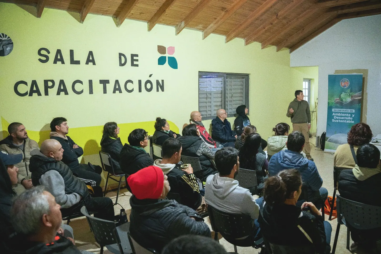 Se realizó el taller de Césped Deportivo en Rawson