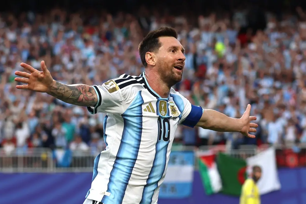 Noche histórica de Messi en el triunfo de Argentina