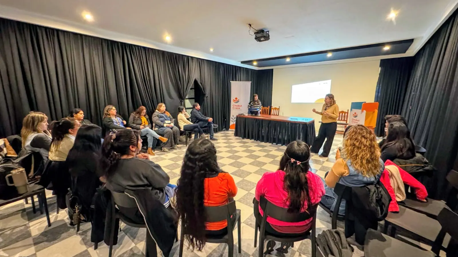 Camarones fue sede de una Jornada de Capacitación sobre Neurodesarrollo Infantil