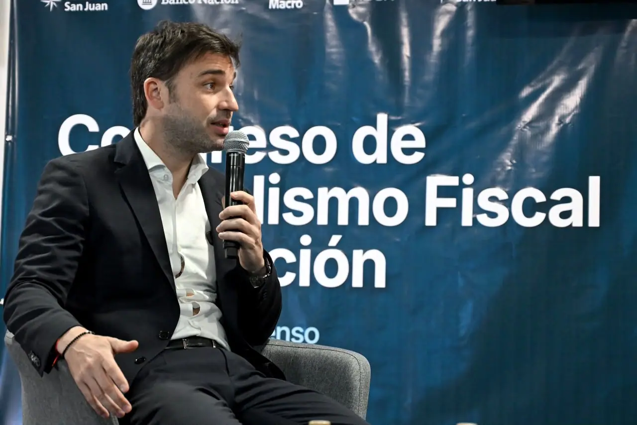 Torres llamó a impulsar una discusión seria sobre la coparticipación federal