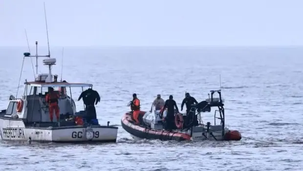 Prefectura continúa con la búsqueda de los kayakistas