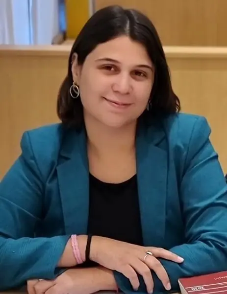 Revocan salidas a un imputado por violar el arresto domiciliario