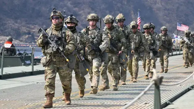 Trump anuncia el despliegue de 5.000 soldados en Polonia tras la cancelación del plan anterior
