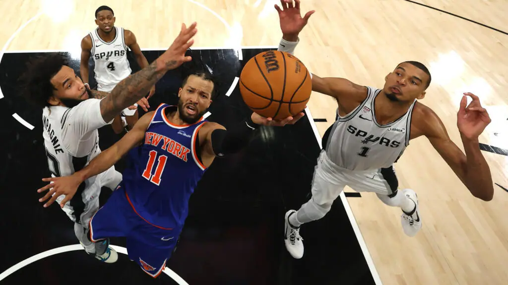 Knicks hizo una remontada histórica y ganó el juego 4 de las Finales en la NBA