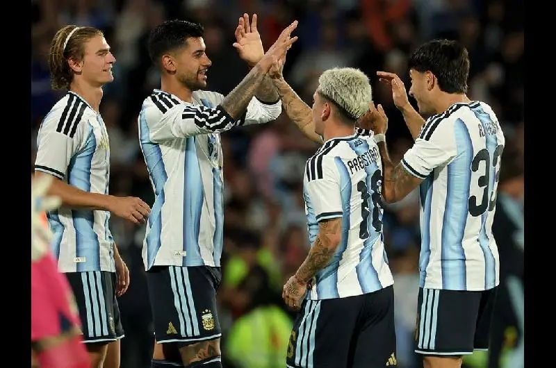 El “Cuti” Romero, Lautaro Martínez y el ingreso de Leonel Flores, lo mejor de la Selección
