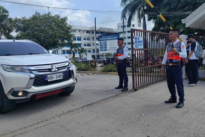 Un adolescente mató a un compañero y se suicidó durante un tiroteo transmitido en vivo en Filipinas